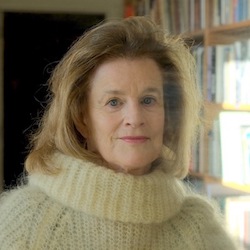 Lisa Mullenneaux